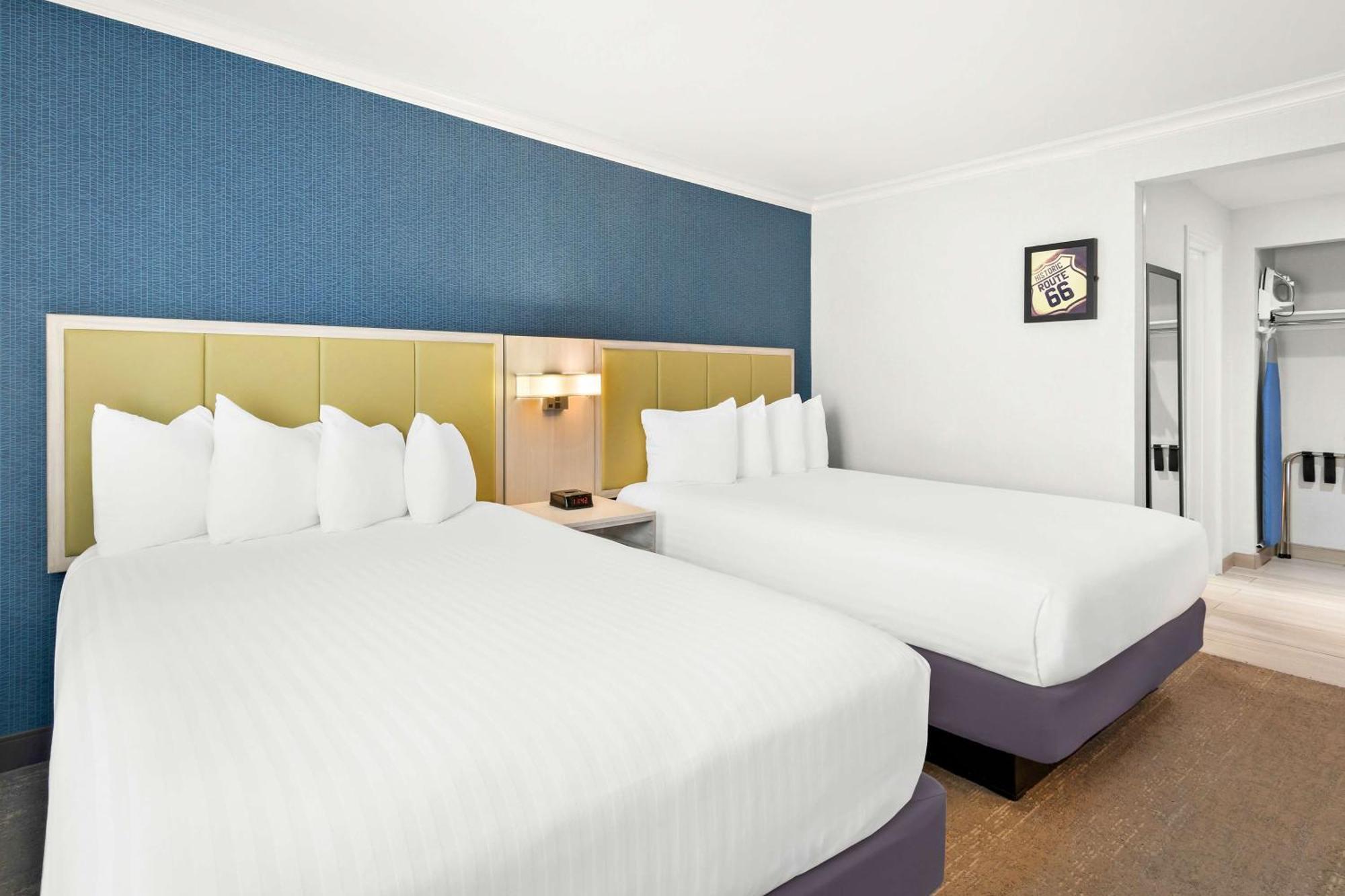 Surestay Hotel By Best Western Santa Monica Bagian luar foto