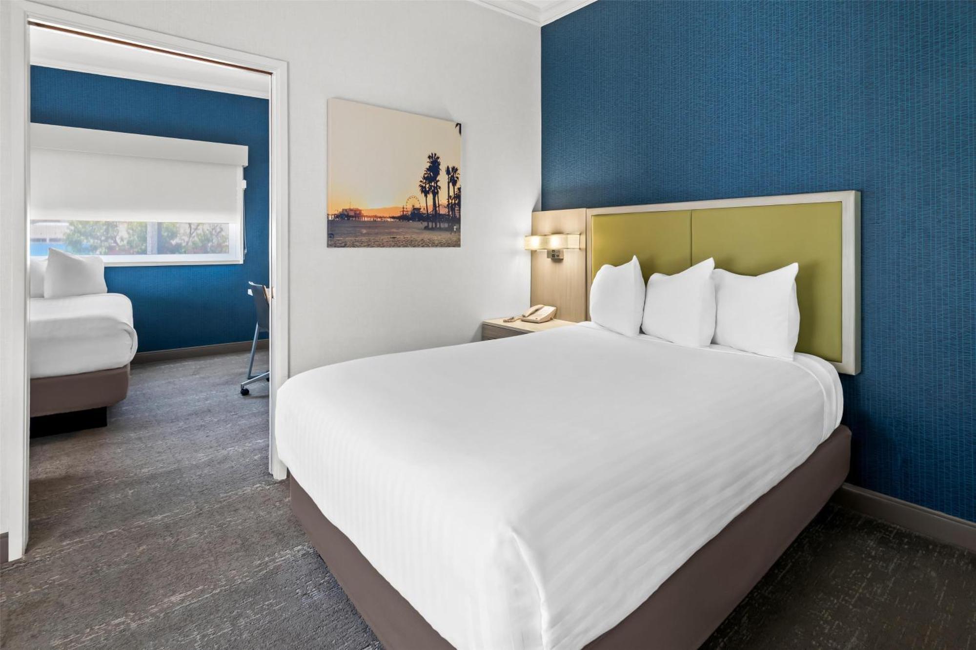 Surestay Hotel By Best Western Santa Monica Bagian luar foto