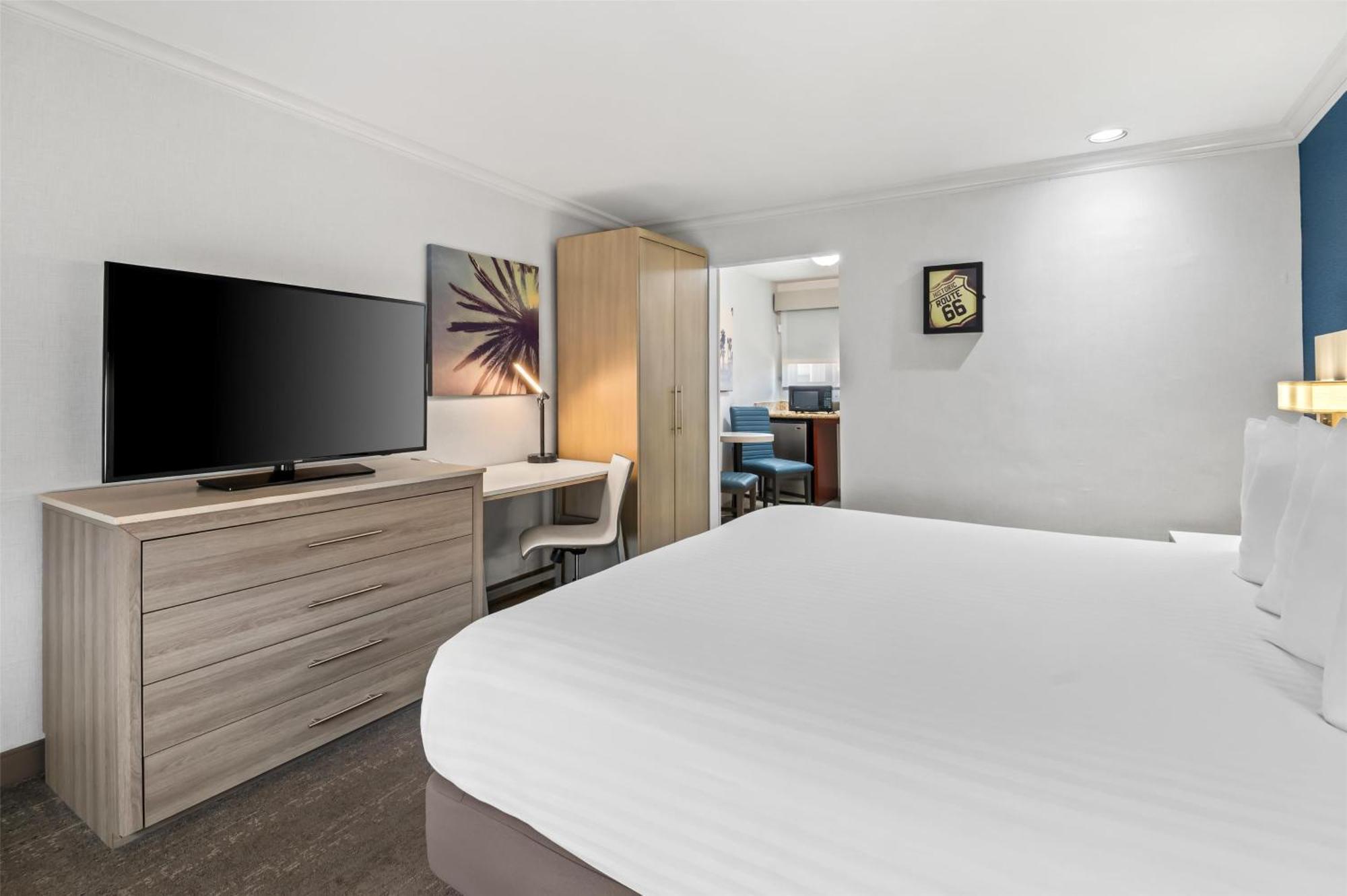 Surestay Hotel By Best Western Santa Monica Bagian luar foto