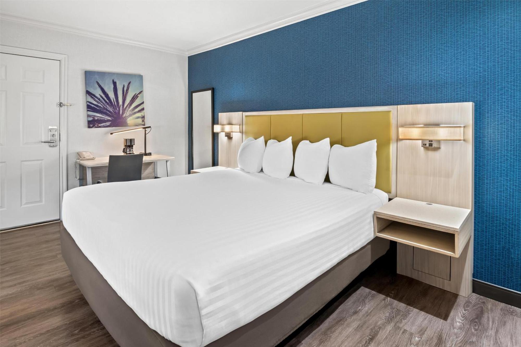 Surestay Hotel By Best Western Santa Monica Bagian luar foto