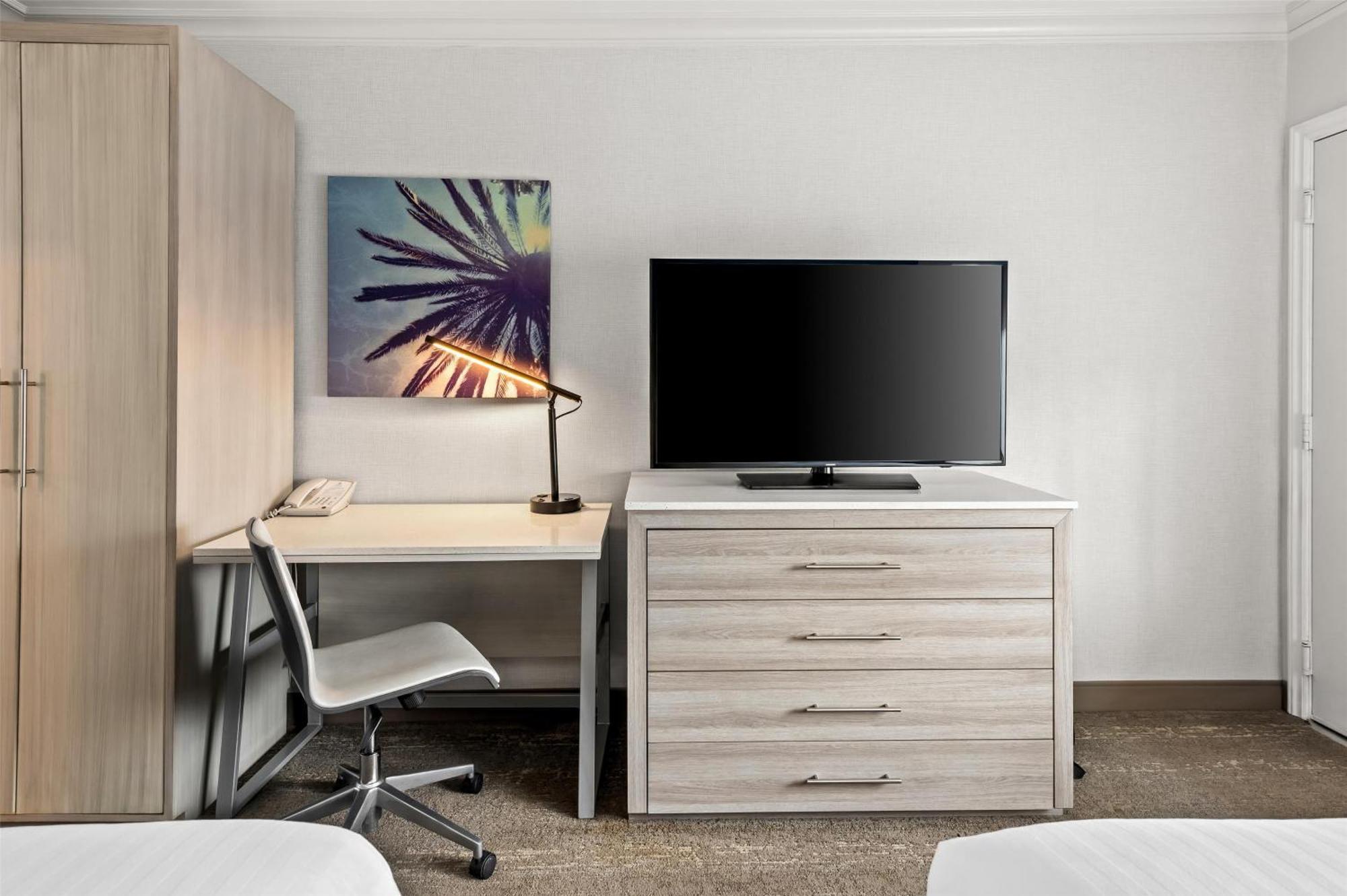 Surestay Hotel By Best Western Santa Monica Bagian luar foto