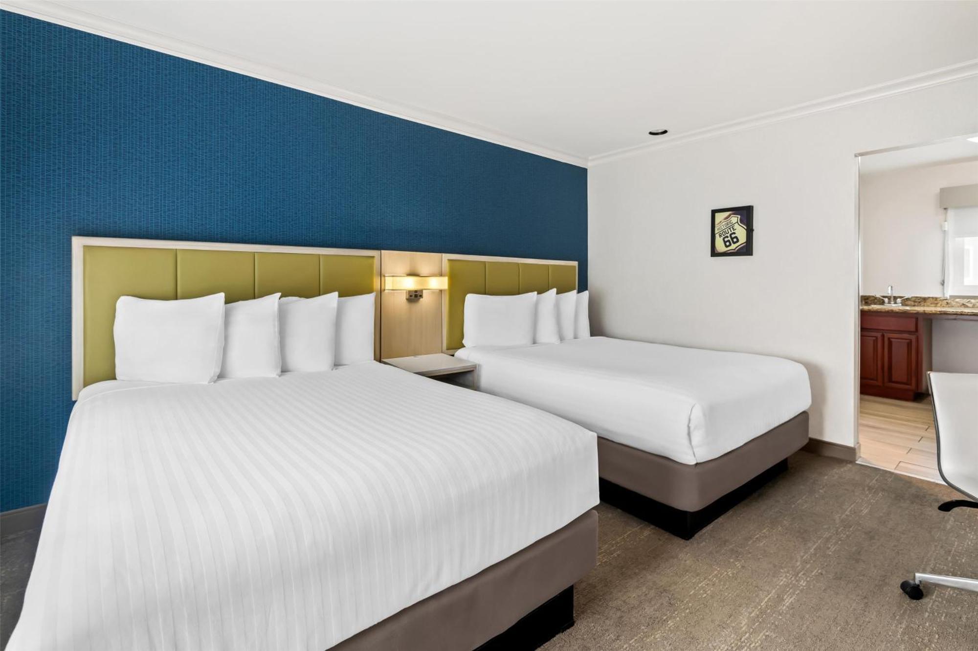 Surestay Hotel By Best Western Santa Monica Bagian luar foto